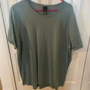XL Men’s H&M t-shirt